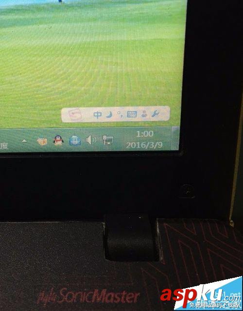 華碩K550筆記本怎么拆機換網卡扣? 華碩K550,筆記本拆機