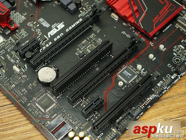 B150和C232主板哪款好 C232與B150主板區(qū)別對比詳解 B150,C232,主板