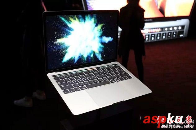 MacBook Pro有幾種顏色 蘋果全新MacBook Pro銀色和太空灰色哪個顏色好看 MacBook,MacBookPro,顏色,太空灰色