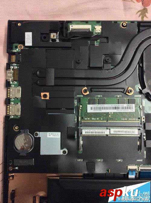 聯想小新700電競版筆記本怎么拆機加內存條? 聯想,小新700