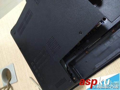 ThinkPad E430筆記本怎么拆機清灰? ThinkPad,e430,清灰