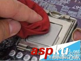 筆記本電腦進水后該怎么做補救措施? 筆記本,筆記本電腦
