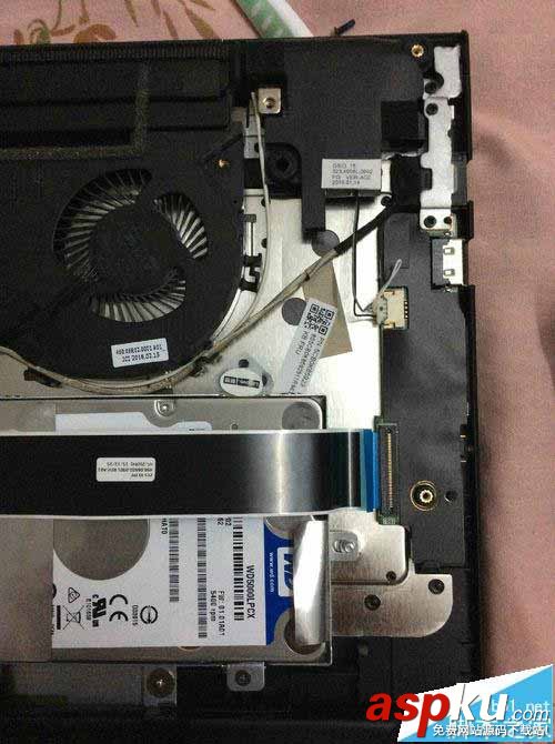 聯想小新700電競版筆記本怎么拆機加內存條? 聯想,小新700