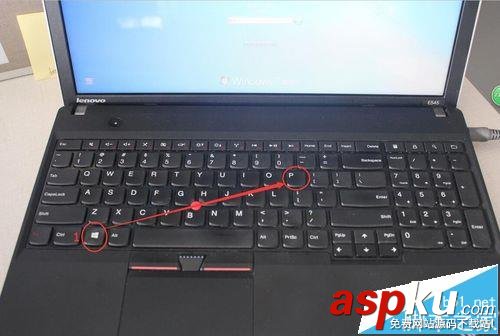 電腦連接投影儀切換畫面是使用哪個快捷鍵? 電腦,投影儀