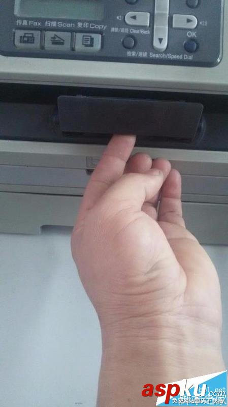 打印機打印不全出現空白黑點該怎么處理? 打印機