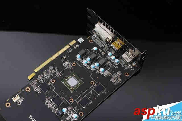 藍(lán)寶石的非公版RX470與460真卡拆解:低端卡也這么飚 RX470