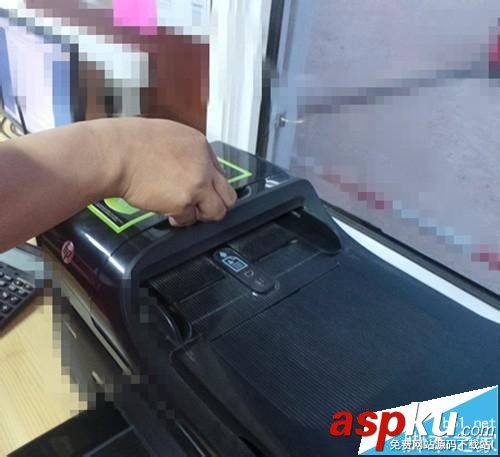 惠普HP7500A打印機掃描時出現(xiàn)一小黑色的豎線該怎么辦? 惠普打印機,掃描儀錯誤