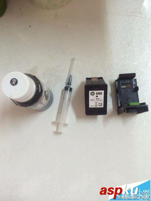 惠普HP黑色墨盒加墨的圖文教程  惠普,墨盒
