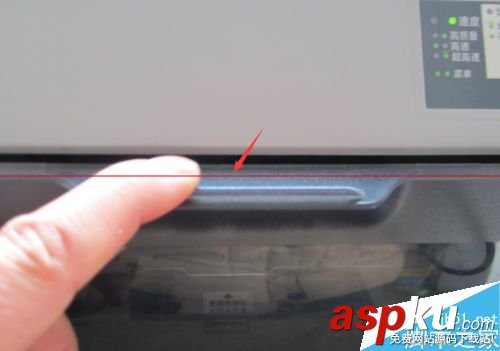 LQ-690K打印機出錯 將一頁內容打成兩個半頁怎么辦? LQ-690K,打印機