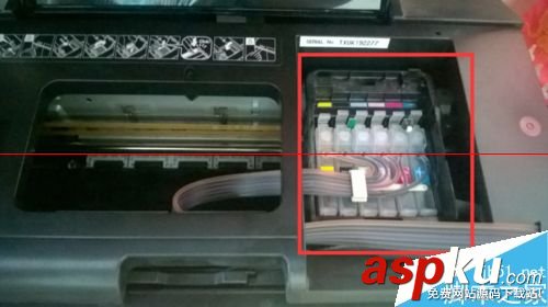 愛(ài)普生R330墨水鍵長(zhǎng)亮黃燈怎么辦? 愛(ài)普生r330墨水燈亮,愛(ài)普生r330亮紅燈,r330墨水燈常亮,愛(ài)普生打