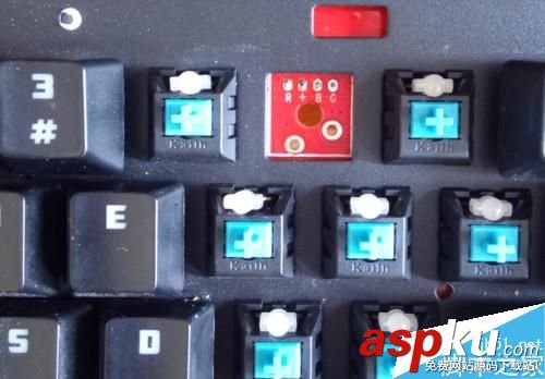 機械鍵盤更換背光LED與機械軸圖文教程 機械鍵盤