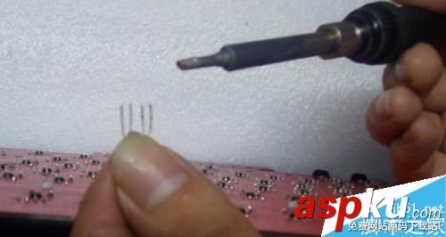 機械鍵盤更換背光LED與機械軸圖文教程 機械鍵盤
