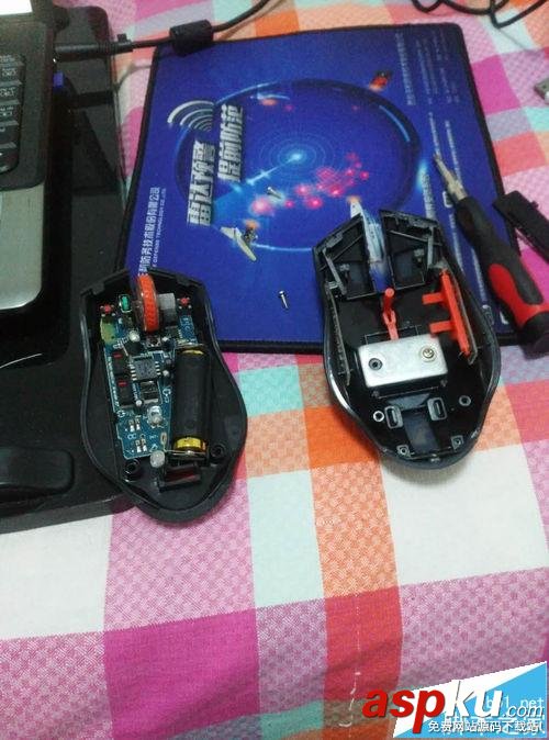 無線鼠標反應不靈敏該怎么拆卸處理? 鼠標反應不靈敏,無線鼠標