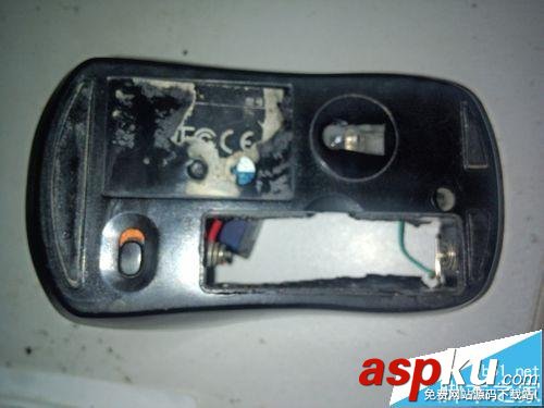 無線鼠標怎么拆卸安裝充電電池? 無線鼠標,充電電池