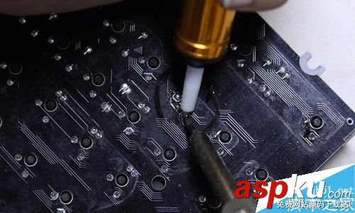 機械鍵盤壞了一個鍵怎么辦?按鍵失靈故障解決方法 機械鍵盤