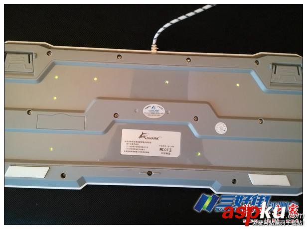 大白鯊SK-195高端縫發光游戲鍵盤評測 大白鯊,SK-195,游戲鍵盤,評測