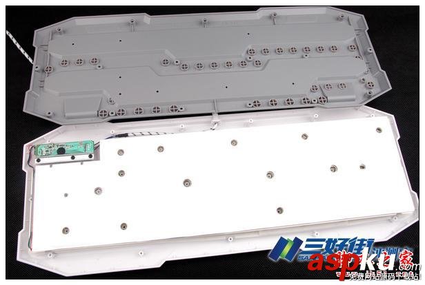 大白鯊SK-195高端縫發光游戲鍵盤評測 大白鯊,SK-195,游戲鍵盤,評測