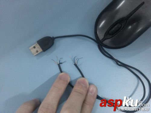 鼠標線裂了怎么辦? 修復鼠標線表面破損的辦法 鼠標維修