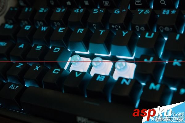 RK發(fā)布全球首款RGB燈效+靜電容 RK RC930 87鍵三色鍵盤評測 RGB燈效,RKRC930評測,三色鍵盤