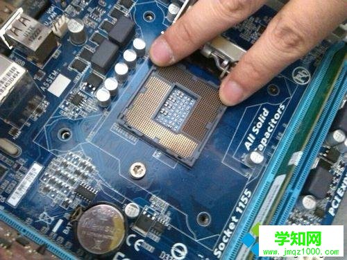 臺式電腦主板壞了如何更換 臺式電腦主板壞了如何更換