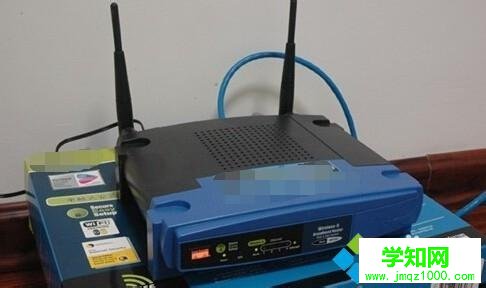 路由器遠離墻壁 路由器遠離墻壁