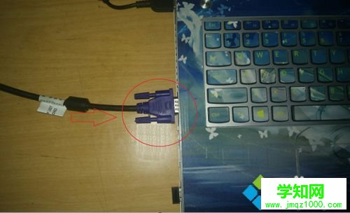 一臺電腦接兩個顯示器的設置教程 一臺電腦接兩個顯示器的設置教程