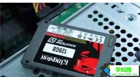 電腦安裝固態硬盤的詳細步驟3 電腦安裝固態硬盤的詳細步驟3