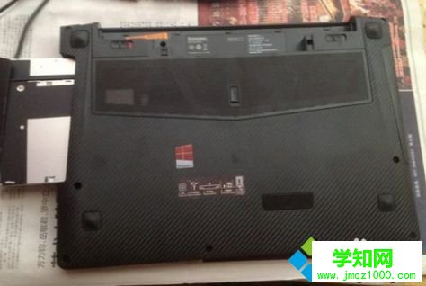 聯(lián)想Y400能不能裝固態(tài)硬盤 需要什么接口的 聯(lián)想Y400能不能裝固態(tài)硬盤 需要什么接口的