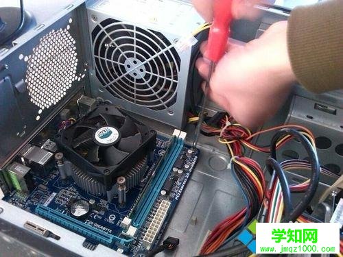 臺式電腦主板壞了如何更換 臺式電腦主板壞了如何更換