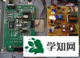 windows7系統開機顯示屏出現白屏如何解決