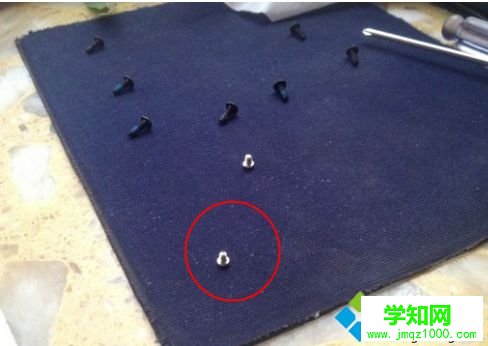 聯(lián)想Y400能不能裝固態(tài)硬盤 需要什么接口的 聯(lián)想Y400能不能裝固態(tài)硬盤 需要什么接口的