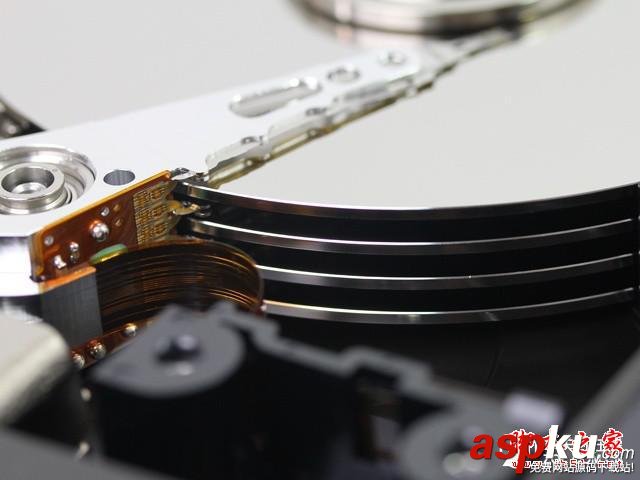 SSD固態(tài)硬盤真的能淘汰機(jī)械硬盤嗎? SSD,淘汰,HDD