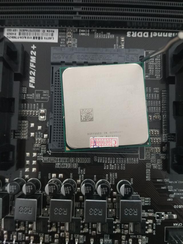 自己怎么組裝電腦?新手組裝電腦的方法