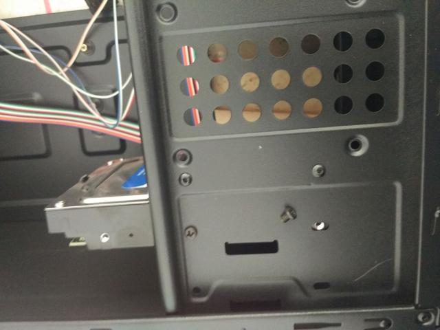 自己怎么組裝電腦?新手組裝電腦的方法