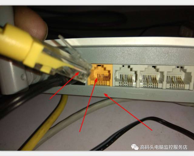 無線路由器wan口不亮怎么辦?