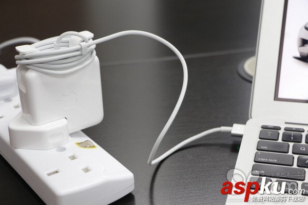 蘋果Macbook變壓器妙用介紹 蘋果Macbook,蘋果Mac,變壓器
