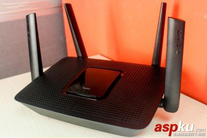 NETGEAR R8000與Linksys EA8300哪個好?網件R8000/Linksys EA8300對比評測 NETGEAR,網件R8000,Linksys,EA8300,網件R8000評測