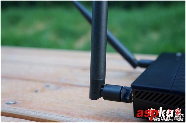 WIFI覆蓋新利器 華碩RT-N12無線路由器 測評 WIFI,華碩RT-N12,無線路由器