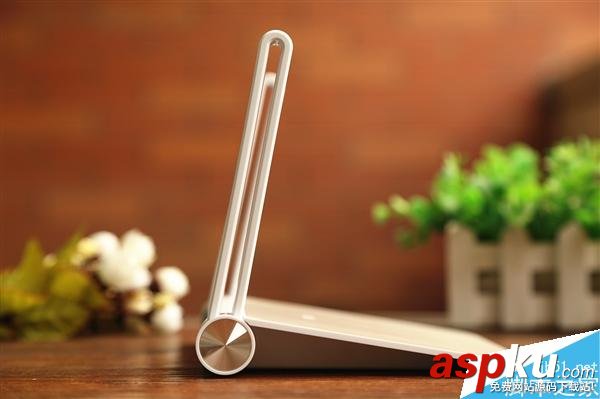 360安全路由5G版圖賞:薄如鼠標墊 360安全路由,5G