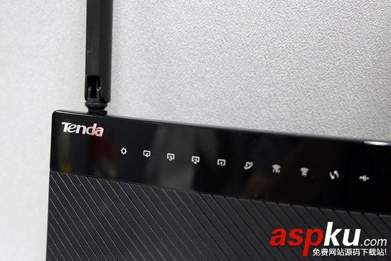 騰達AC9值得買嗎?騰達AC9五口千兆路由器體驗圖解評測 騰達AC9,千兆路由器,騰達AC9評測