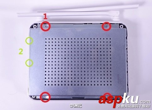 新一代小米路由器換硬盤圖文教程：容量暴增兩倍