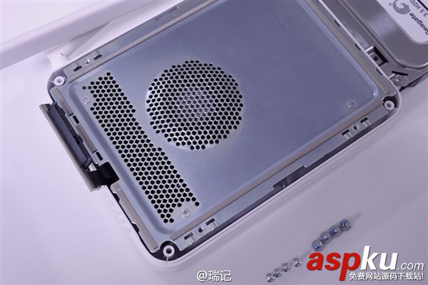 新一代小米路由器換硬盤圖文教程：容量暴增兩倍