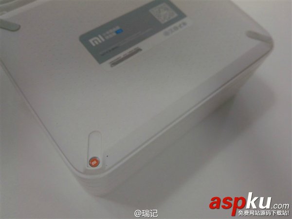 新一代小米路由器換硬盤圖文教程：容量暴增兩倍