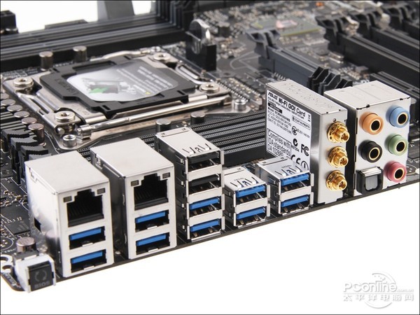 華碩 X99-DELUXE 高端不只有玩家國度 華碩X99-Deluxe評測