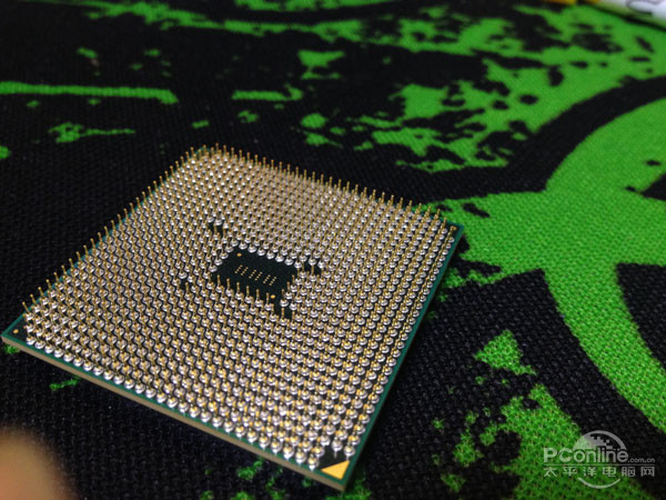 uu AMD慘遭雙十一暴力快遞:860K針腳修復記