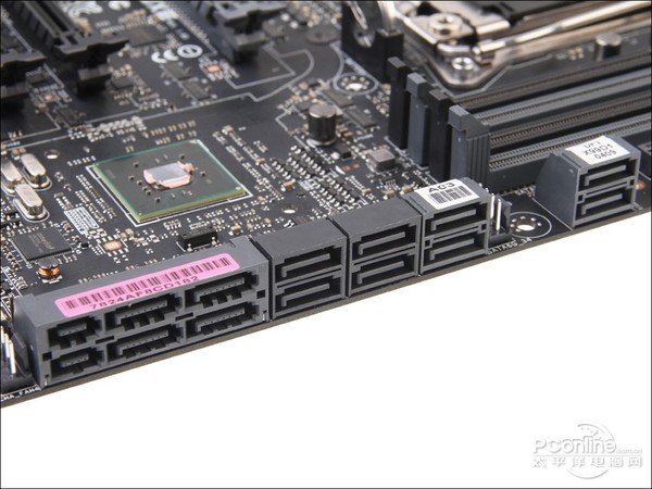 華碩 X99-DELUXE 高端不只有玩家國度 華碩X99-Deluxe評測