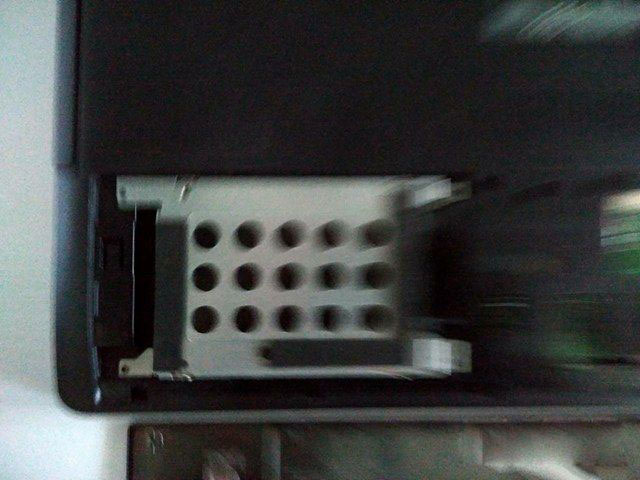 華碩X550C怎么拆機 華碩X550C清理灰塵與升級SSD教程