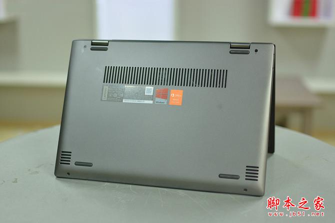 極致輕薄翻轉變形 聯想YOGA 720 12評測