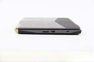 夢幻般的游戲本 雷神911 Traga-T6c評測