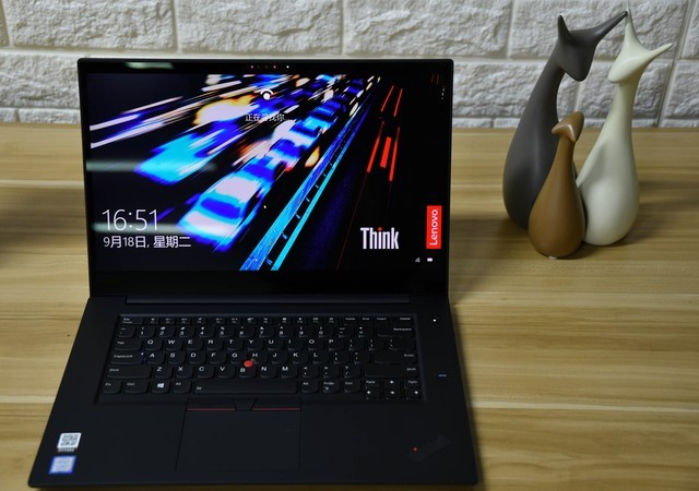 隱士還是猛士？ThinkPad X1隱士為設計師而來 